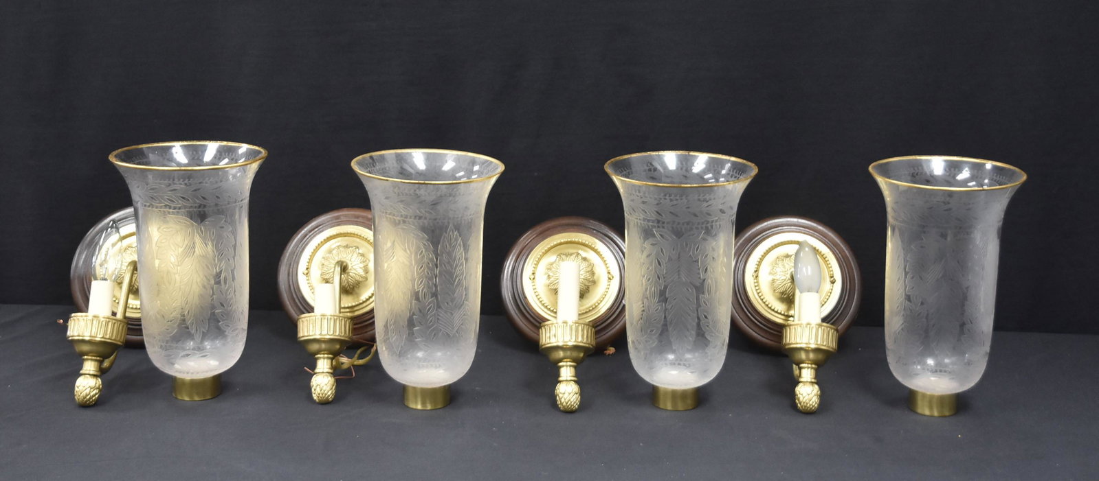 (2) PAIR OF BRASS SCONCES WITH ETCHED SHADES: (2) PAIRS OF SCONCES WITH ETCHED HURRICANE SHADES - 6" x 13"