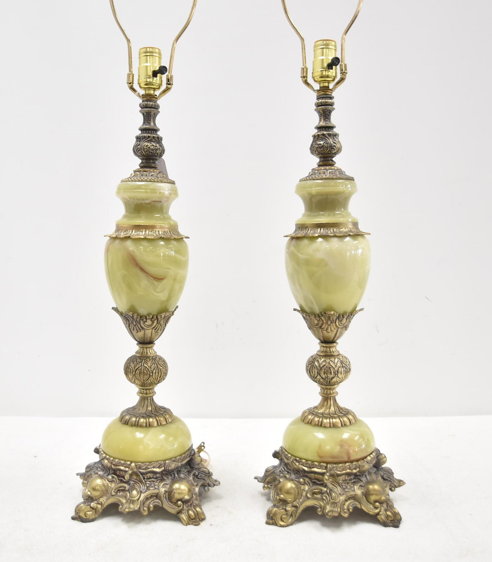 (Pr) GILT METAL & ONYX LAMPS: (Pr) ONYX LAMPS WITH GILDED METAL MOUNTS - 8" x 36" TO FINIAL