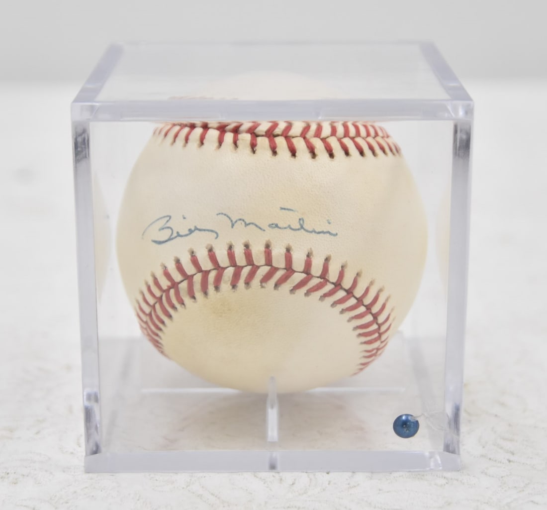 BILLY MARTIN AUTOGRAPHED BASEBALL (1 of 11)