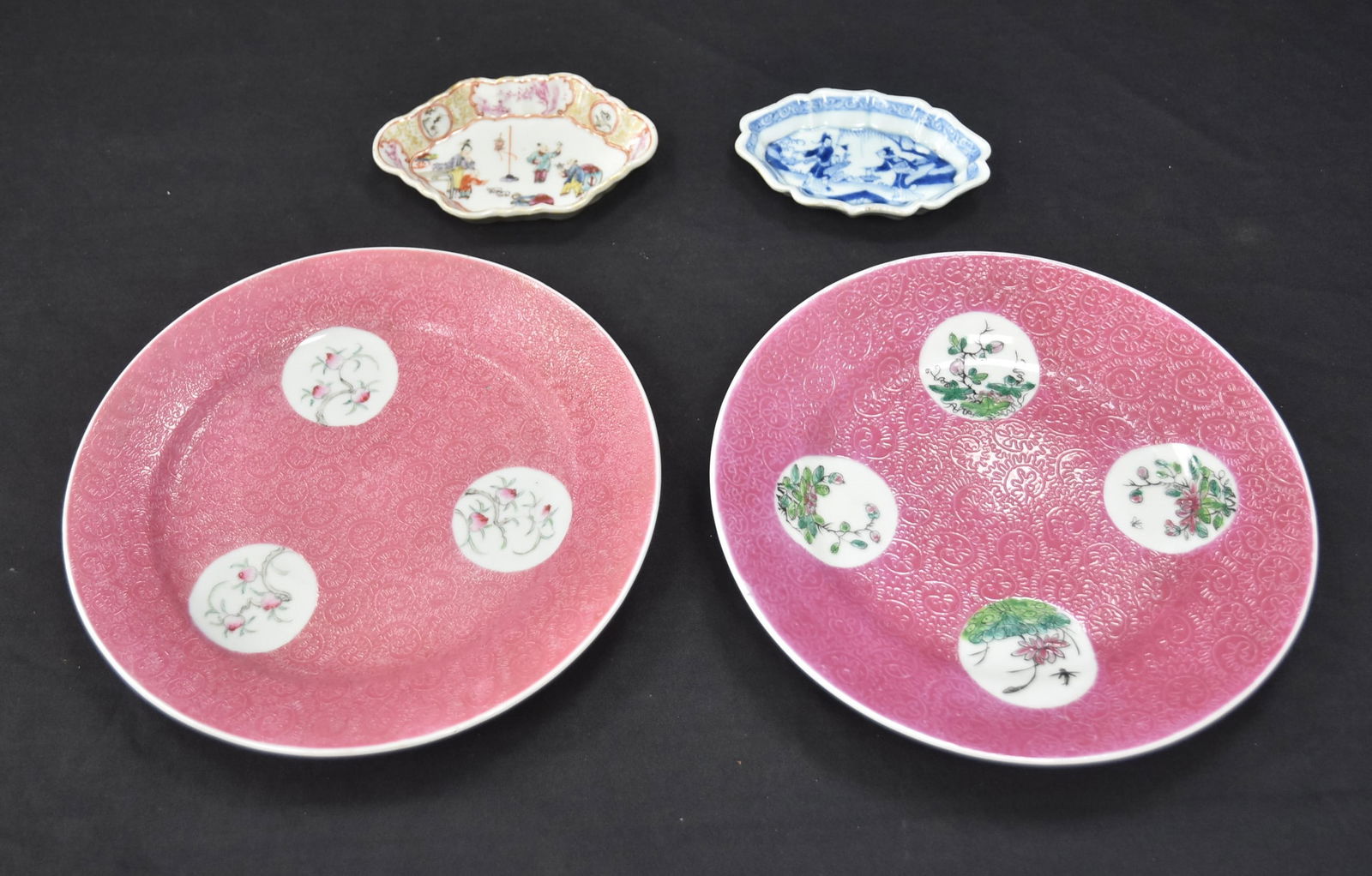 (4) CHINESE PORCELAIN PLATES (1 of 14)