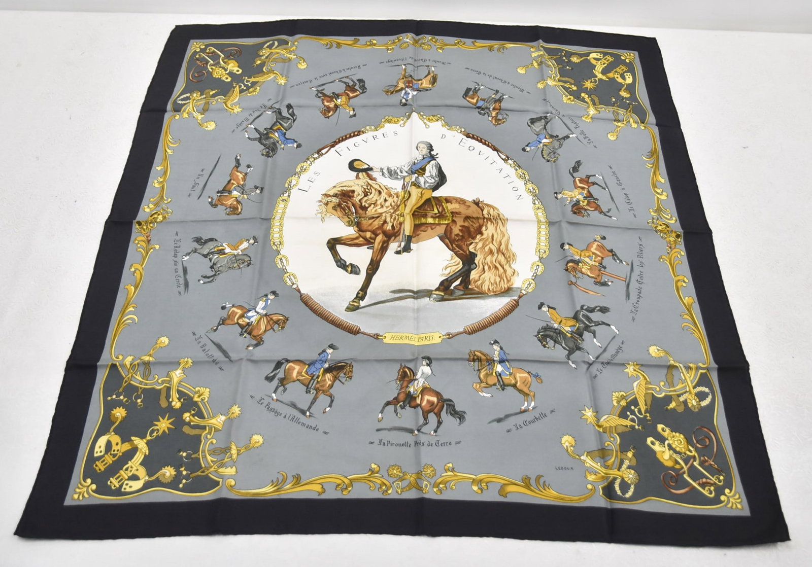 HERMES PHILIPPE LEDOUX SILK SCARF (1 of 20)