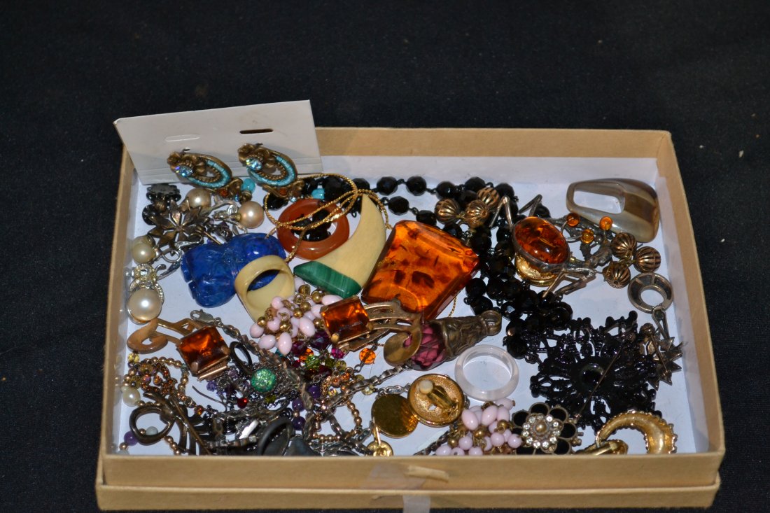 COSTUME JEWELRY INC- AMBER . IVORY , MALACHITE ,: COSTUME JEWELRY INC- AMBER . IVORY , MALACHITE , MARCASITE & SILVER