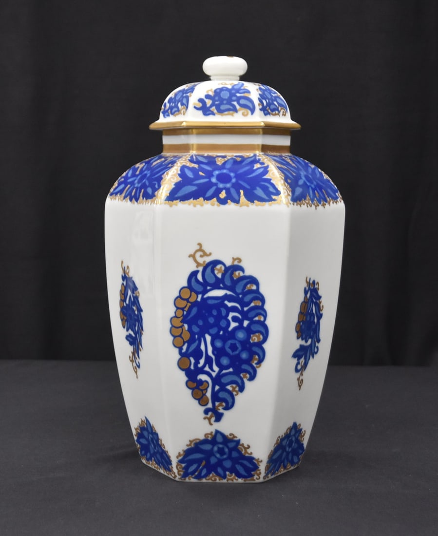 ROSENTHAL PORCELAIN GINGER JAR (1 of 11)