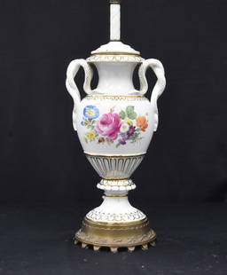 MEISSEN SNAKE HANDLE VASE LAMP: MEISSEN SNAKE HANDLE VASE LAMP WITH FLOWERS & LARGE SNAKE HANDLES ; MOUNTED AS LAMP - 6" x 24" OVERALL