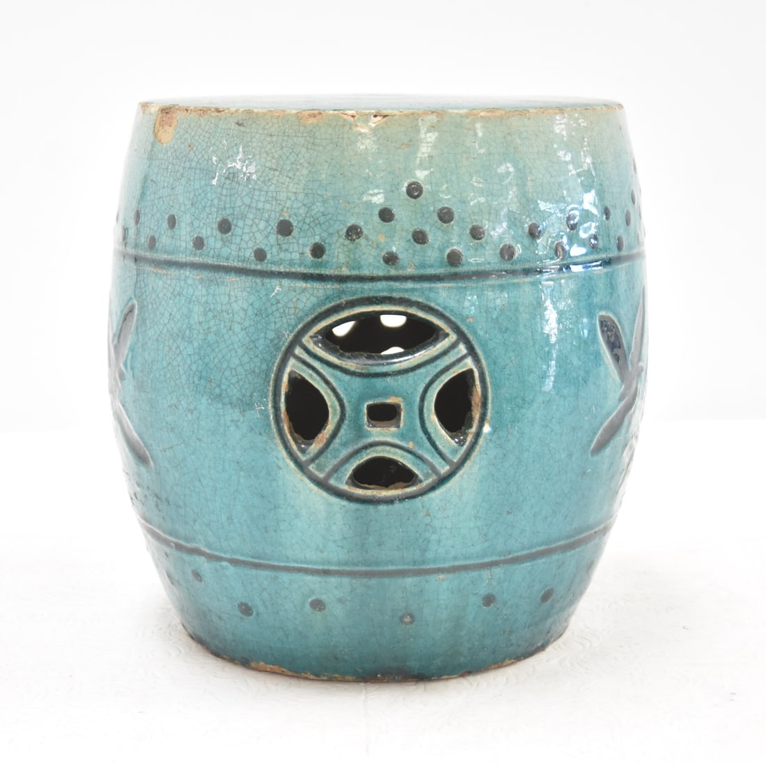 ASIAN TURQUIOSE GLAZE GARDEN SEAT: ASIAN TURQUISE GLAZE GARDEN SEAT STAND - 9 "x 9 1/2" (SOME CHIPS)