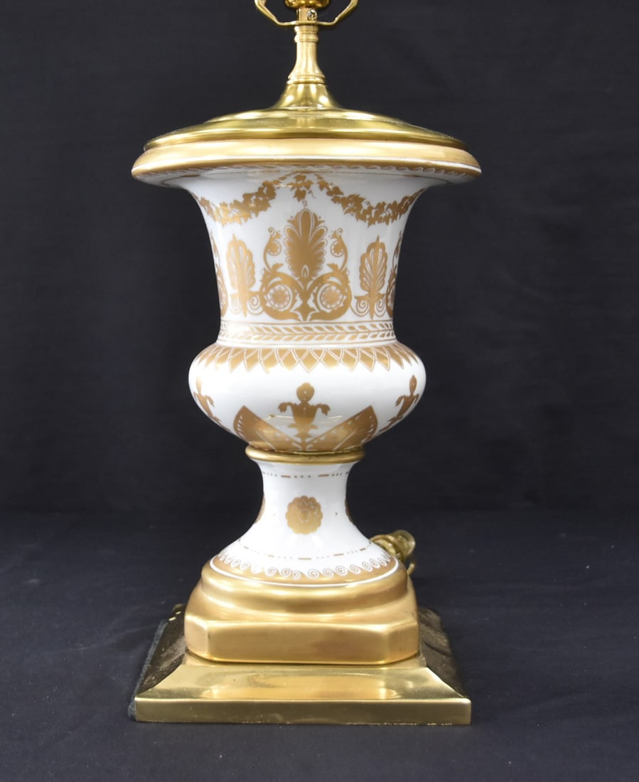 CLASSICAL STYLE PARIS PORCELAIN URN LAMP: PARIS PORCELAIN WHITE & GOLD DECORATED PORCELAIN URN ; MOUNTED AS LAMP - 9" x 28" OVERALL