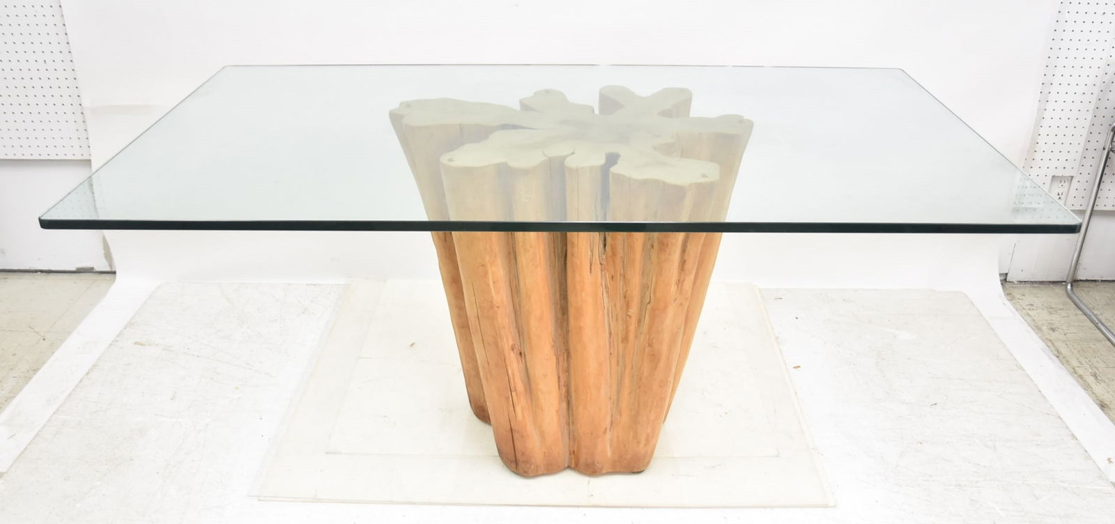 DRIFTWOOD TREE TRUNK ROOT GLASS TOP DINING TABLE: GLASS TOP DINING TABLE WITH DRIFTWOOD TREE TRUNK FORM BASE ; WITH 7/8" THICK GLASS TOP - WOOD TRUNK IS 23 1/2" x 28" ; OVERALL IS 65" x 36" x 29"