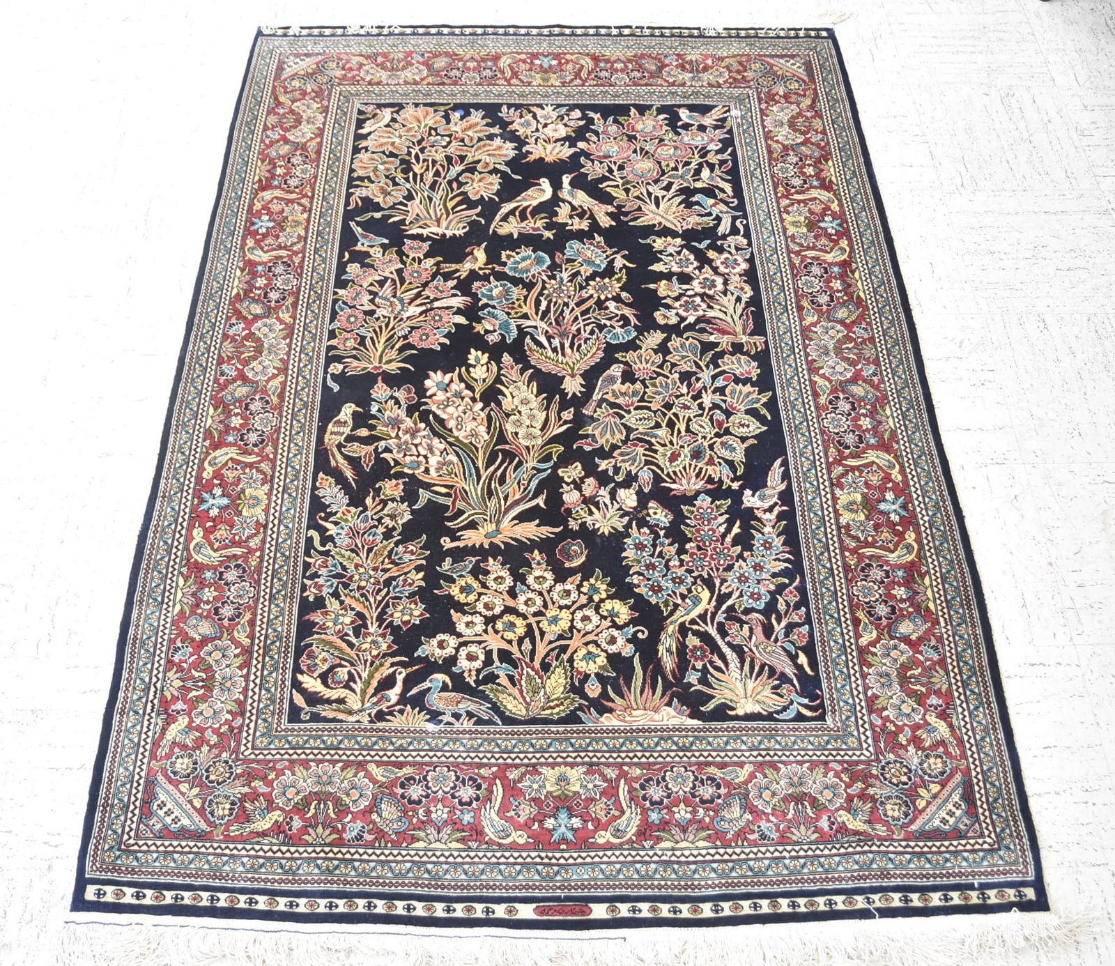 4' x 6' TURKISH SILK HEREKE CARPET , SIGNED: TURKISH SILK HEREKE RUG WITH BIRDS & FLOWERS , SIGNED - ACTUAL SIZE 4' x 5' 10"