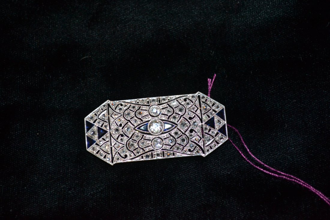 18kt GEORGIAN DIAMOND & SAPPHIRE PIN - 5.4dwt ; - 2