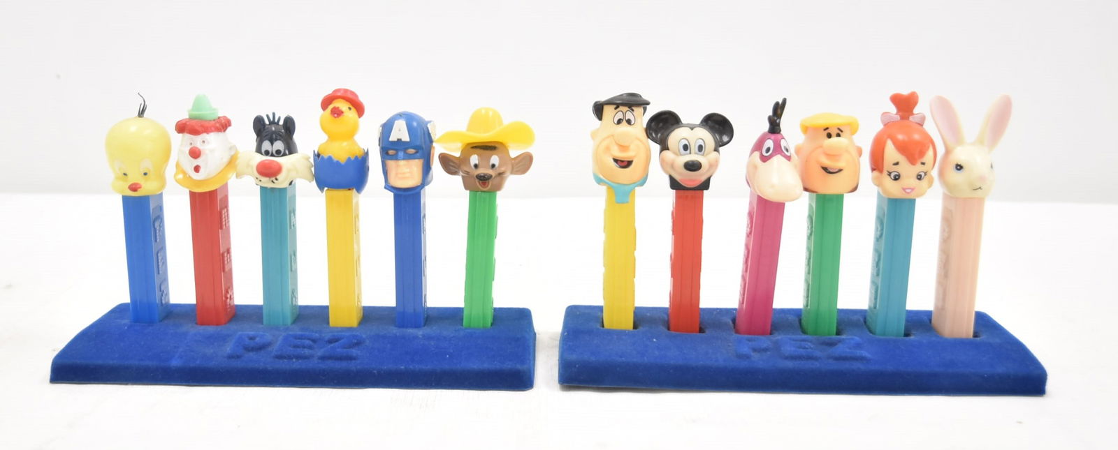 (12) VINTAGE PEZ DISPENSERS (1 of 14)