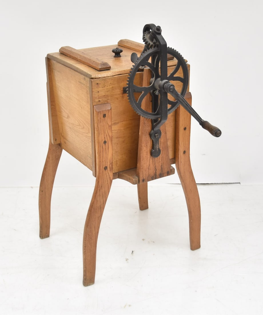 ANTIQUE OAK BUTTER CHURN (1 of 10)