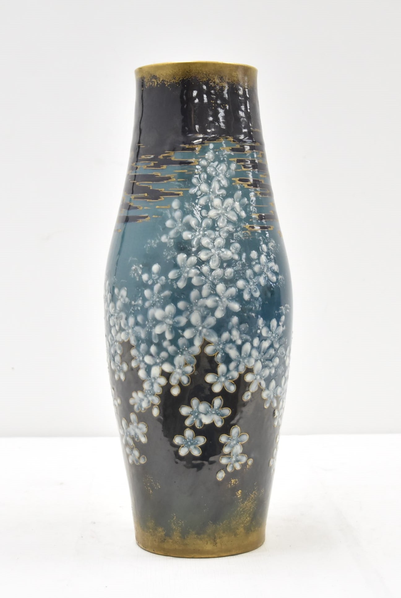 ART NOUVEAU TURN TEPLTIZ JAPANISM VASE (1 of 14)