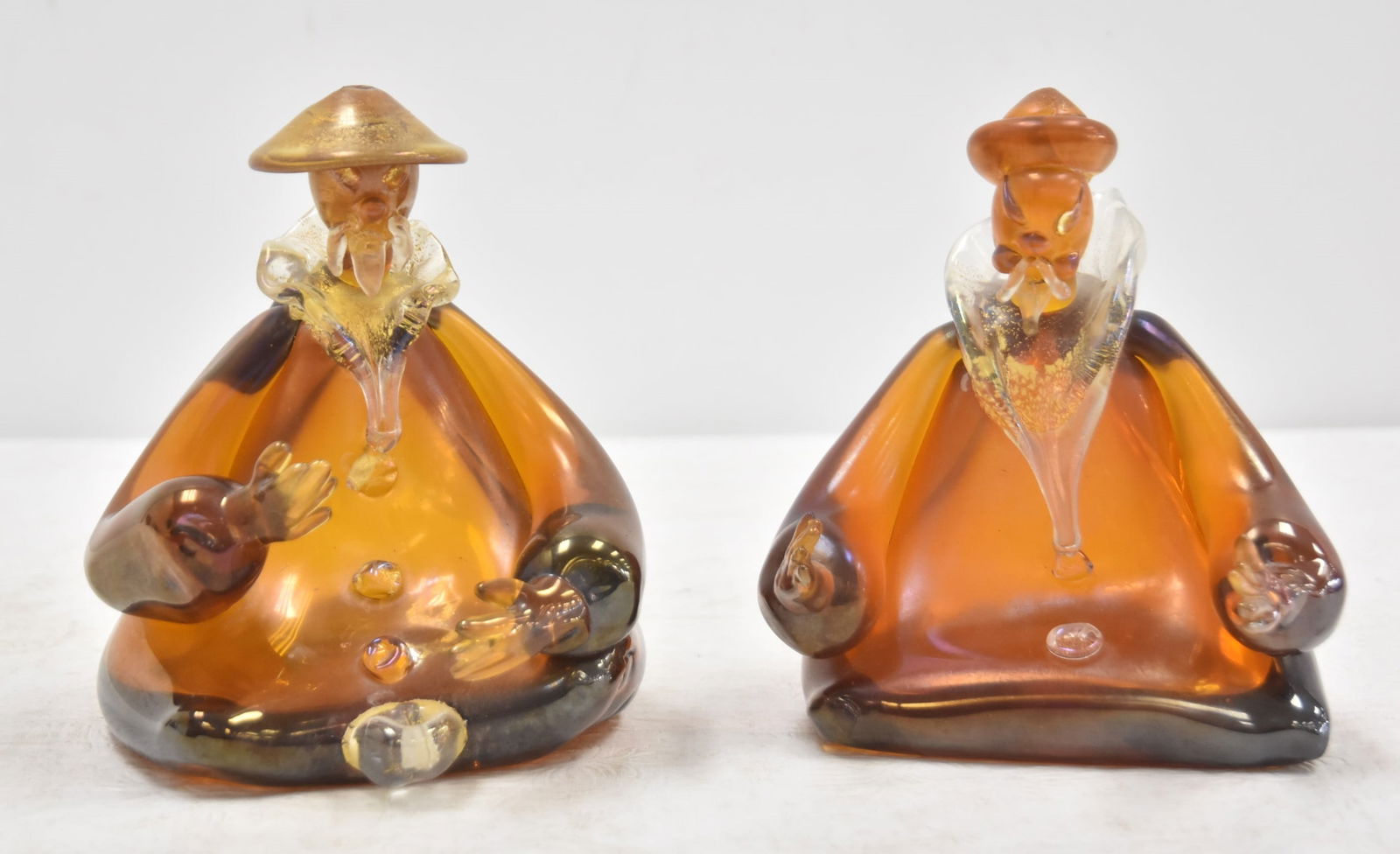 (Pr) MURANO GLASS FIGURES OF SEATED CHINESE MEN (1 of 9)