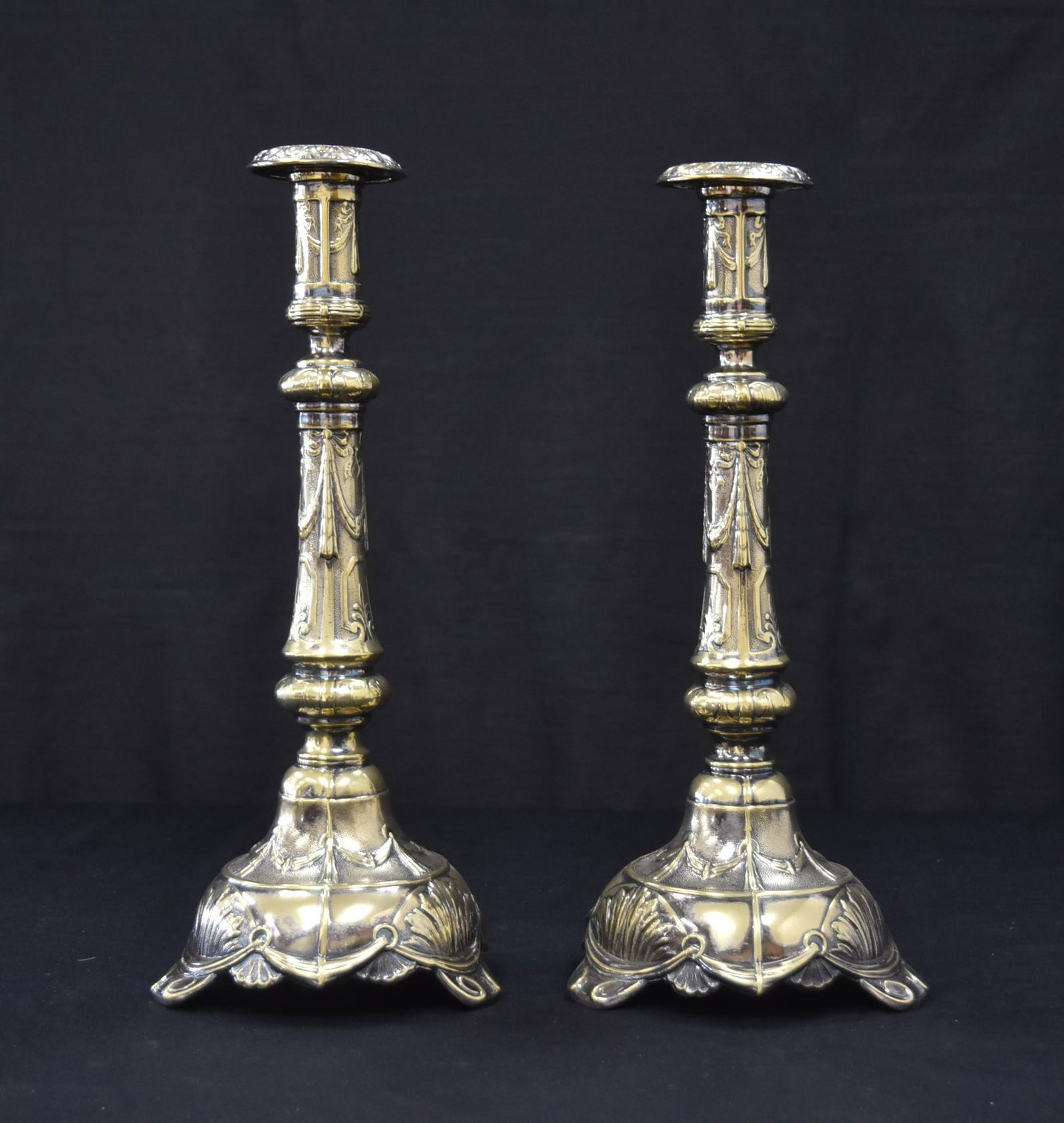 (Pr) ANTIQUE POLISH JUDAICA SHABBAT CANDLESTICKS (1 of 10)