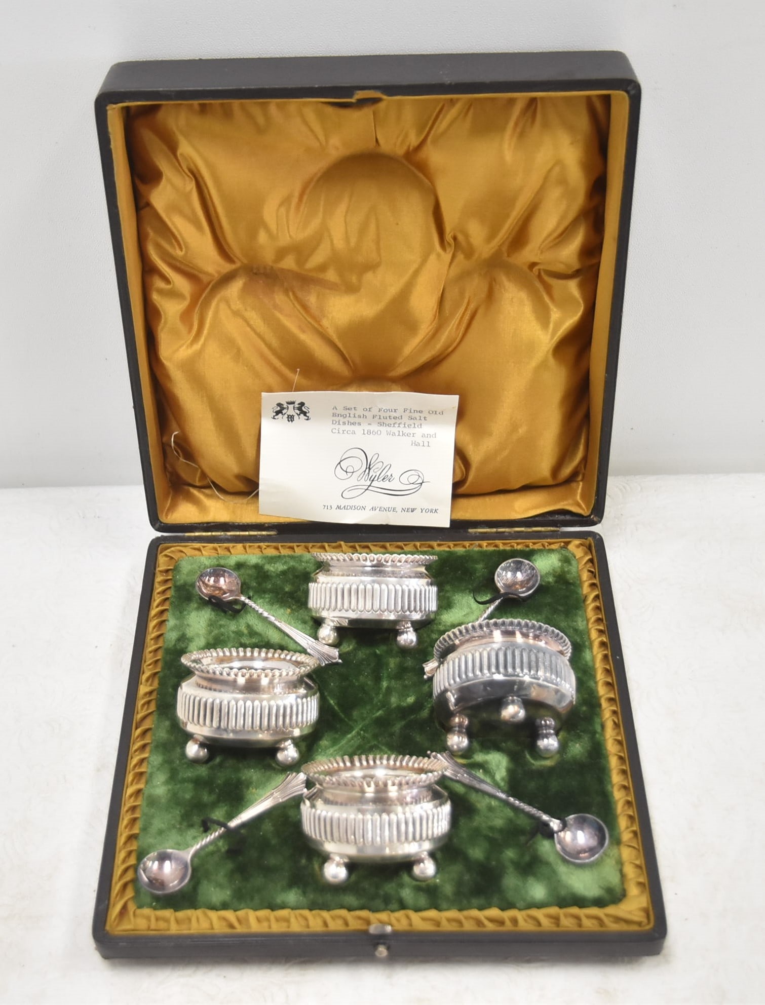 WALKER & HALL SET OF ENGLISH MASTER SALTS & SPOONS (1 of 9)