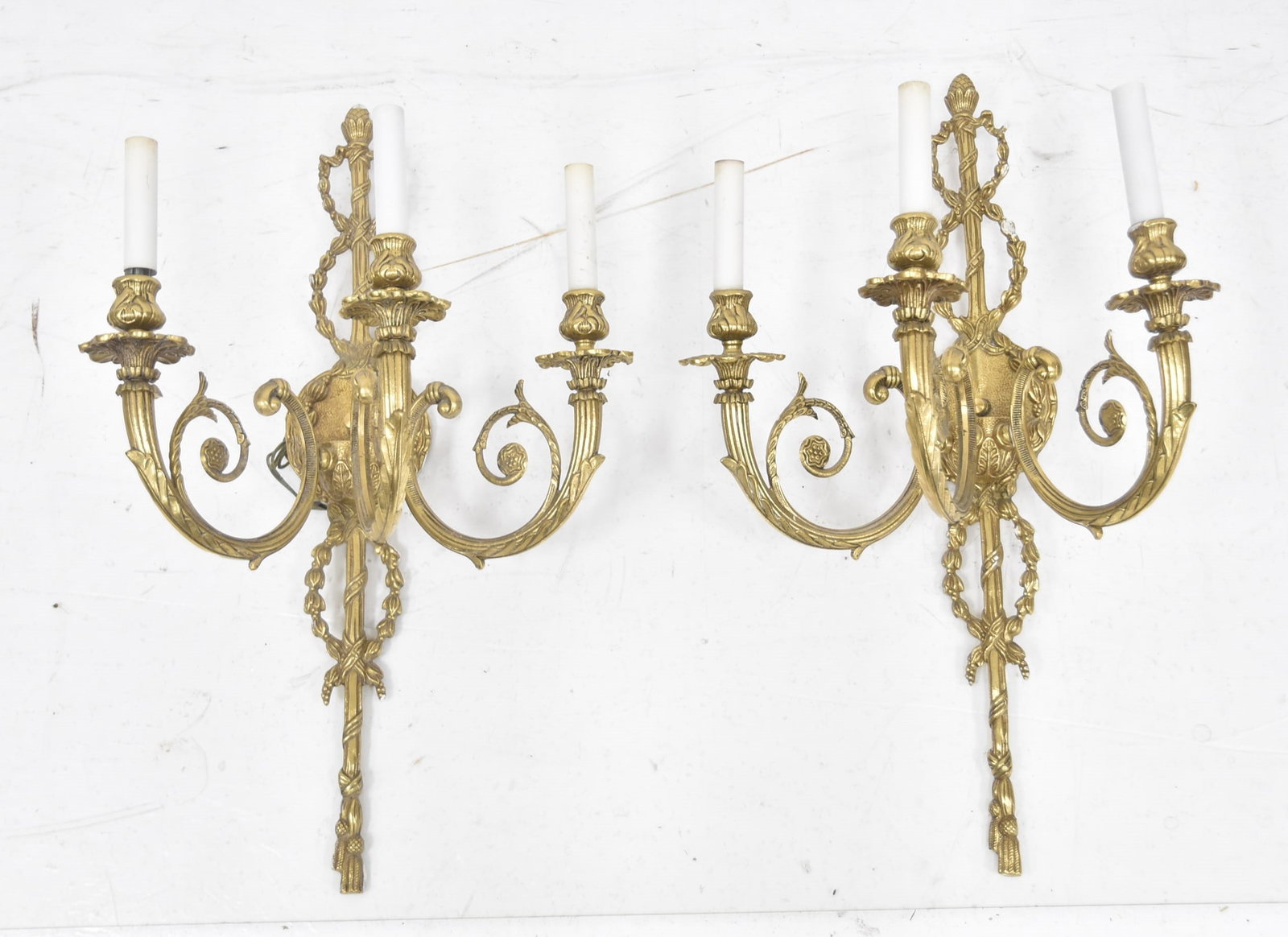 (Pr) SPANISH BRONZE 3-LIGHT SCONCES (1 of 8)