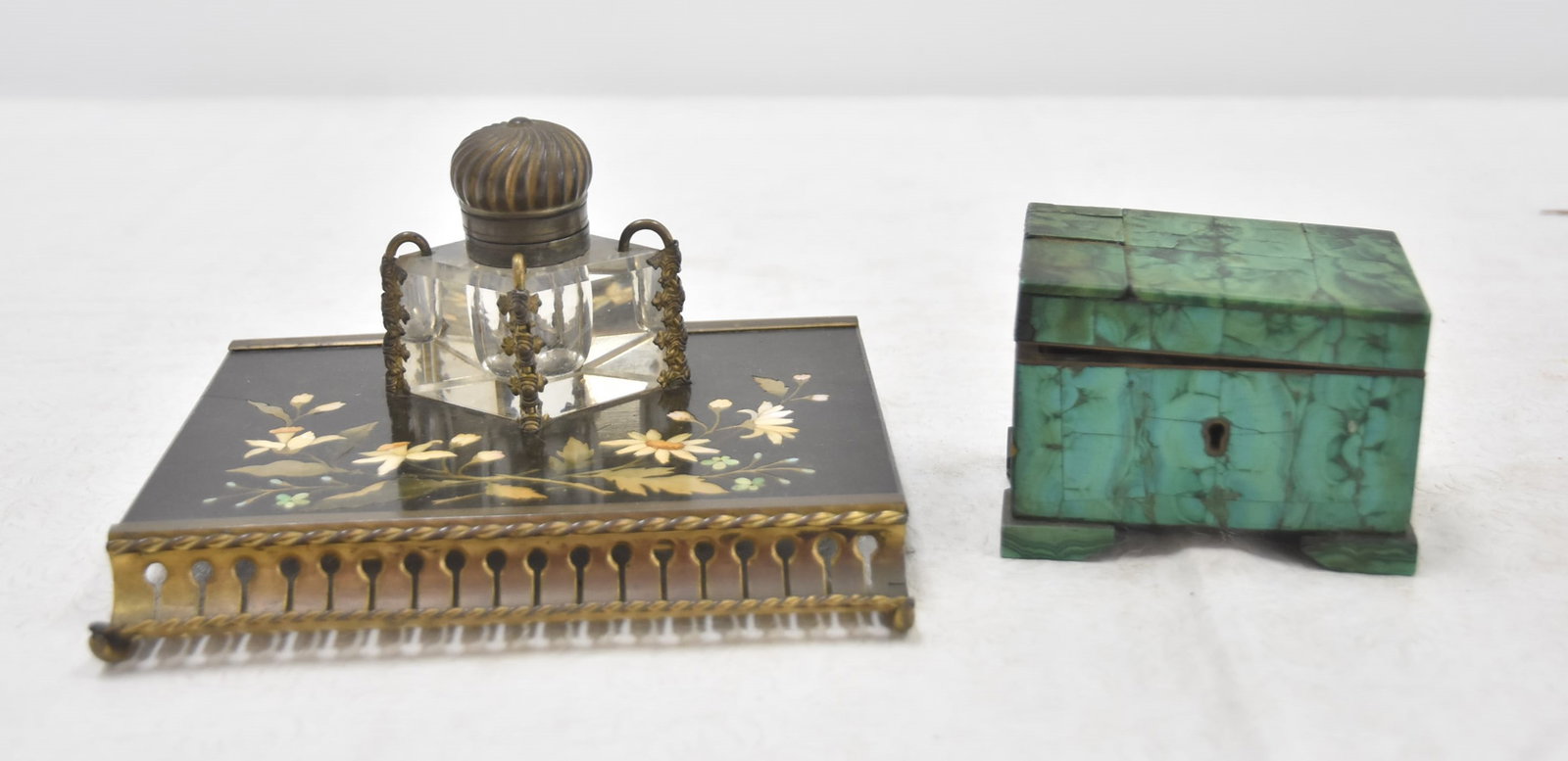 PIETRA DURA & BRONZE INKWELL / MALACHITE (1 of 13)