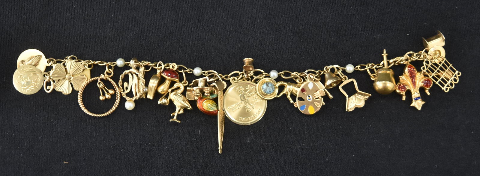 HEAVY 14kt GOLD CHARM BRACELET WITH (25) CHARMS (1 of 17)