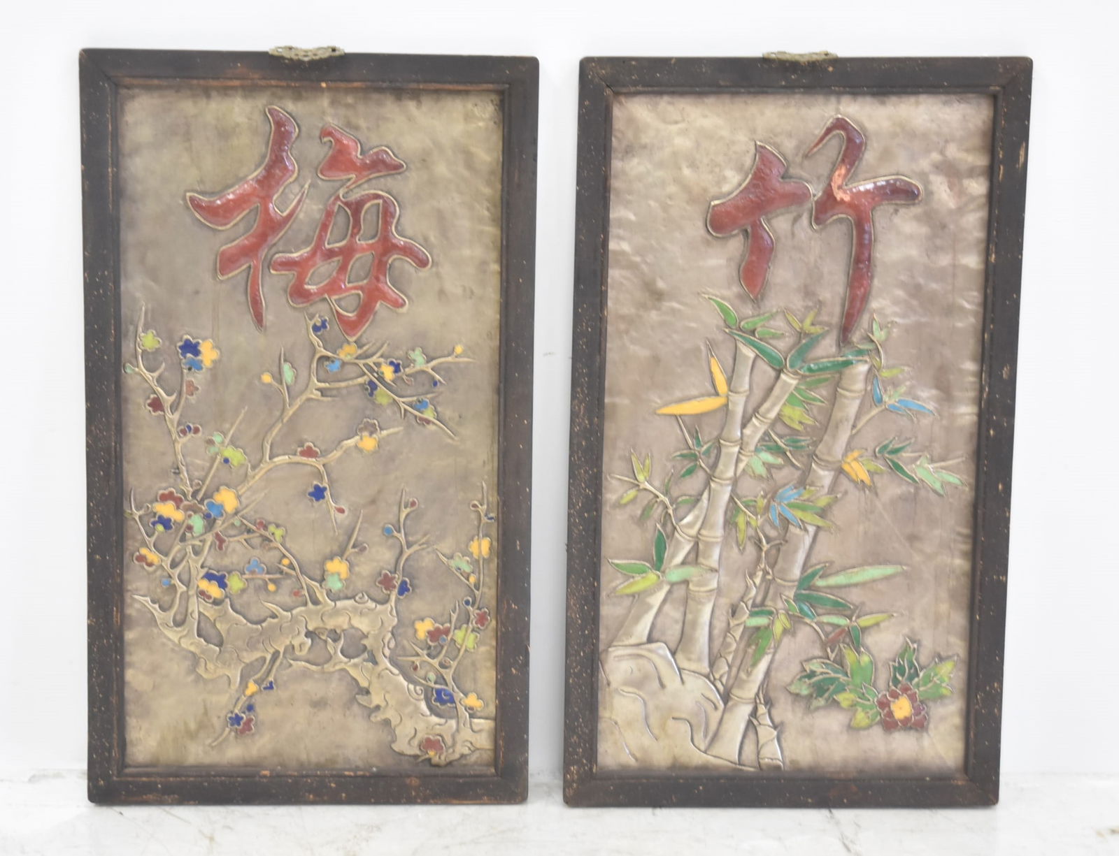 (Pr) ASIAN SILVERED METAL WALL PANELS (1 of 9)