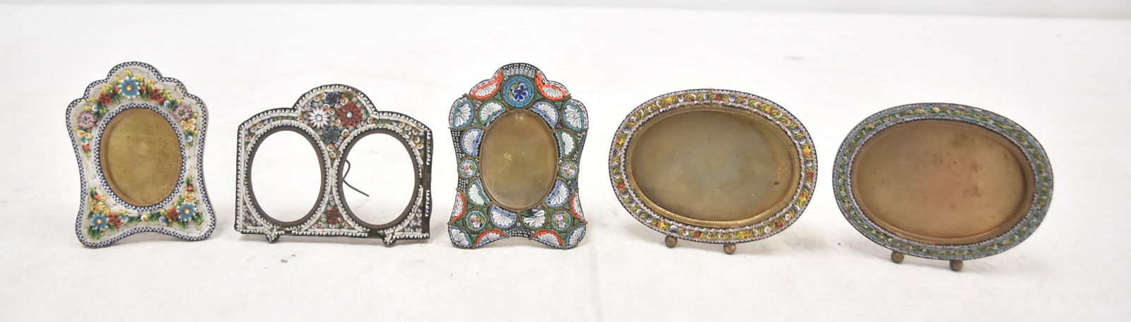 (5) ANTIQUE MICRO MOSAIC PICTURE FRAMES: (5) ANTIQUE MICRO MOSAIC PHOTOGRAPH PICTURE FRAMES - LARGEST IS 3 3/4" x 2 3/4" (ONE HAS LOSS)