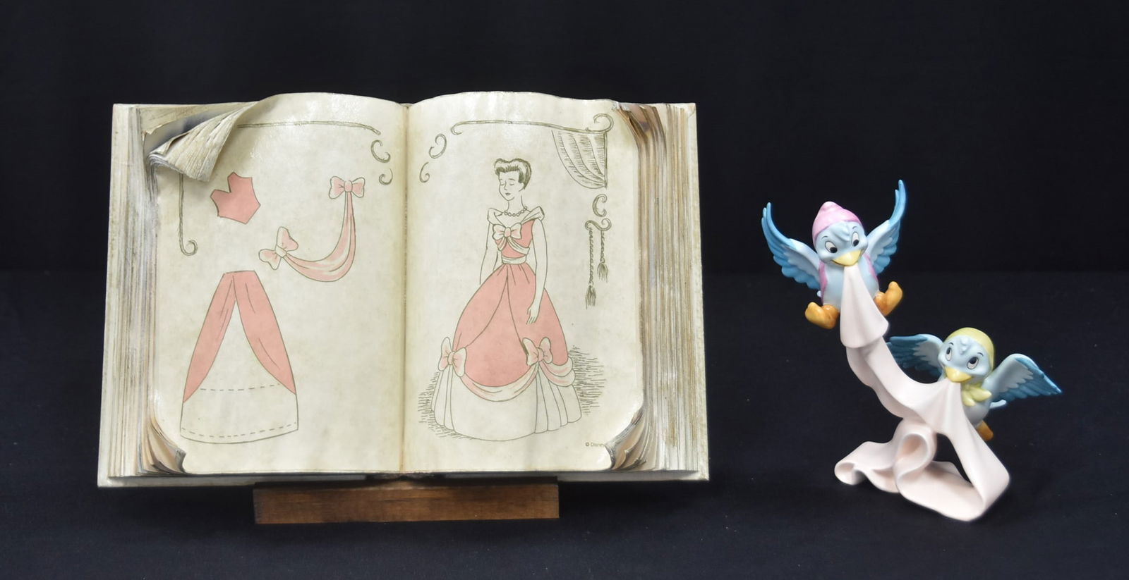 CINDERELLA'S SEWING BOOK / CINDERELLA GROUPING (1 of 12)