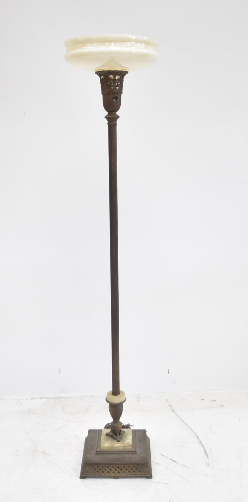 VINTAGE ONYX MOUNTED TORCHIERE FLOOR LAMP (1 of 7)