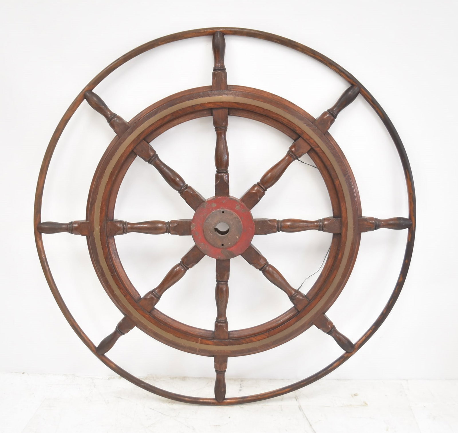 VINTAGE 54" WOODEN SHIP'S WHEEL: VINTAGE 54" WOOD SHIP'S WHEEL WITH (8) SPOKES ; MARKED KO 225 - 54" D