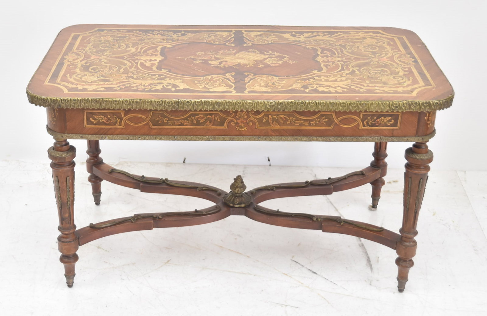 BRONZE MOUNTED INLAID COFFEE TABLE: INLAID COFFEE TABLE WITH BRONZE MOUNTS - 36 1/2" x 21" x 20 1/2" (SOME WEAR & SCRATCHES)