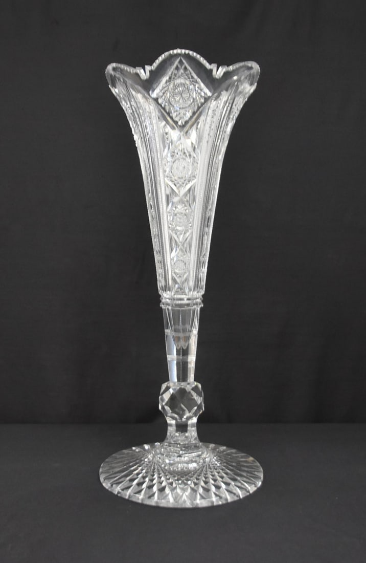 HAWKES ABC "NAVARRE" PATTERN TRUMPET VASE (1 of 17)