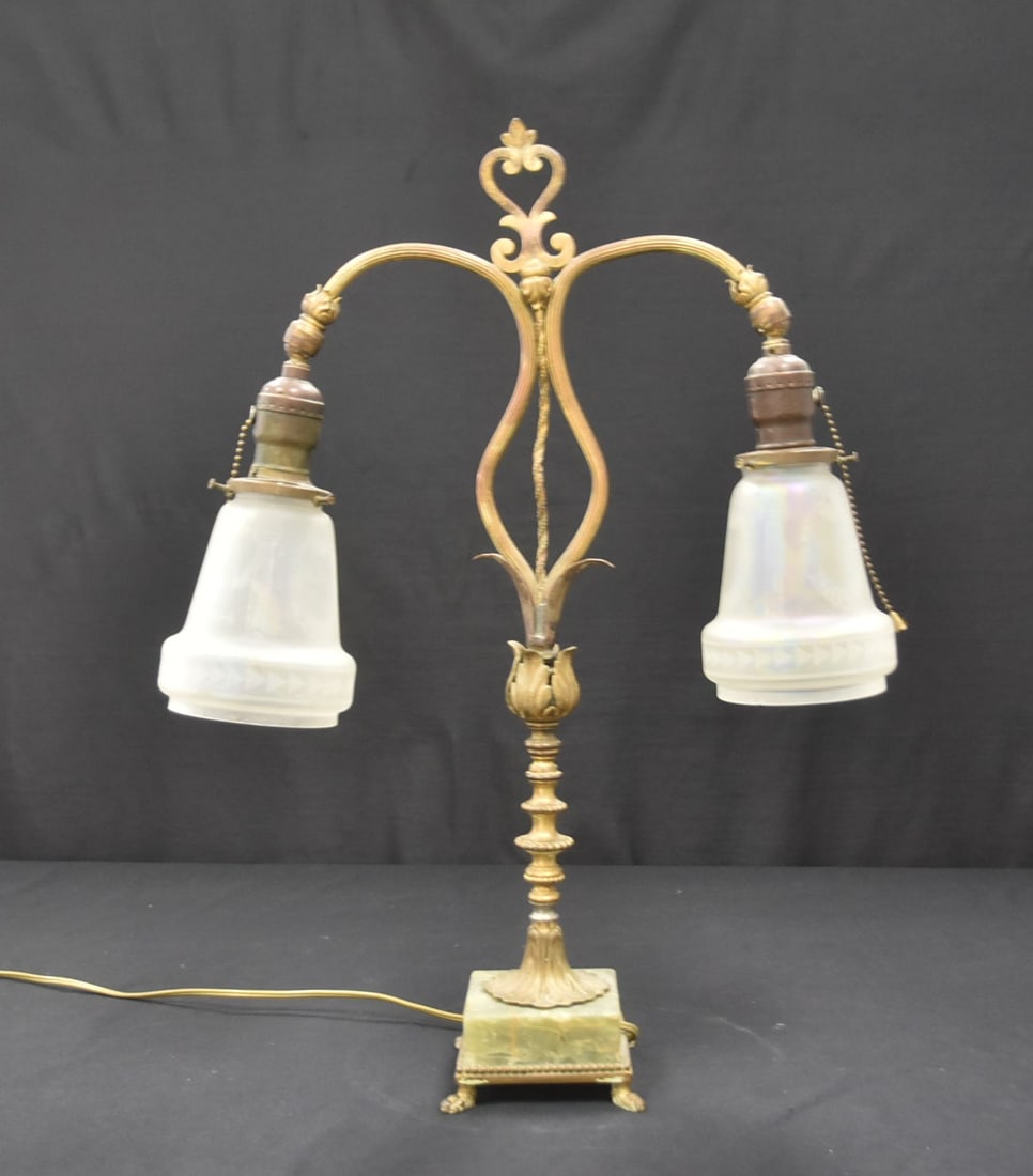 CREST DOUBLE TABLE LAMP WITH ART GLASS SHADES (1 of 7)