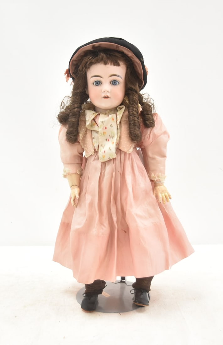 KESTNER 129 GERMAN BISQUE HEAD DOLL - 22" (1 of 20)