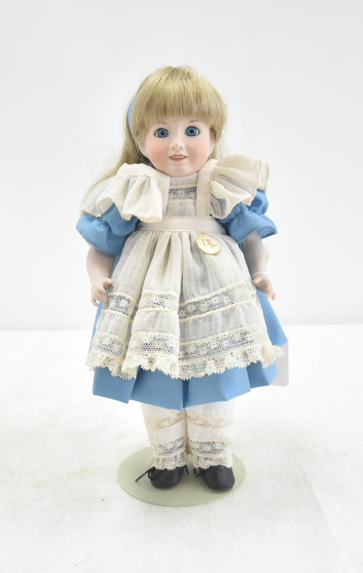 WENDY LAWTON BISQUE DOLL (1 of 11)