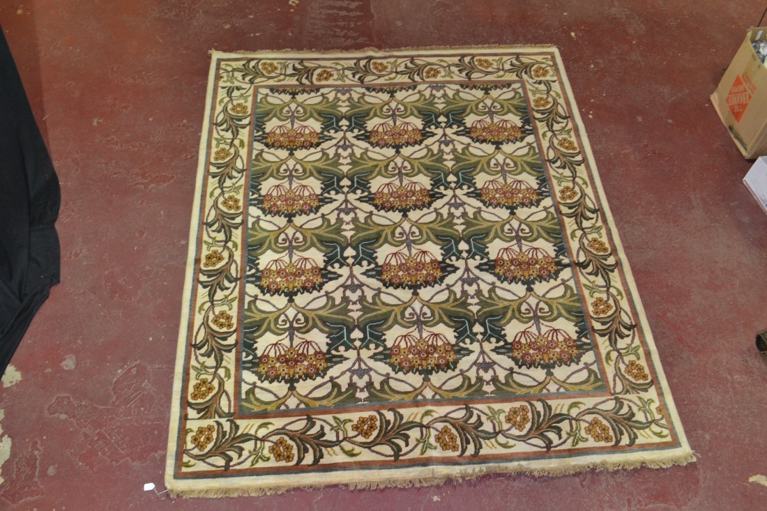 SIGNED WILLIAM MORRIS RUG - 7' 9" x 9' 7": SIGNED WILLIAM MORRIS RUG - 7' 9" x 9' 7"