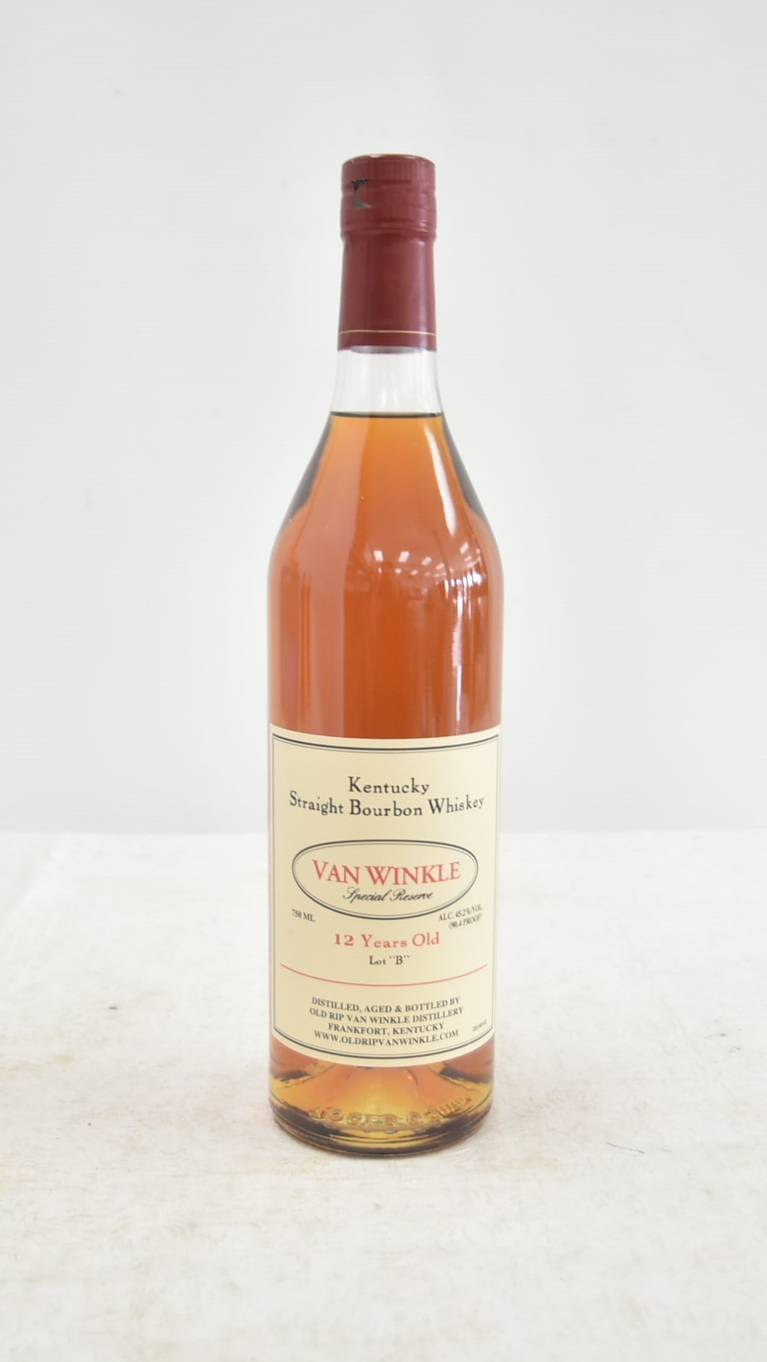 VAN WINKLE SPECIAL RESERVE LOT B 12 YEAR OLD (1 of 10)