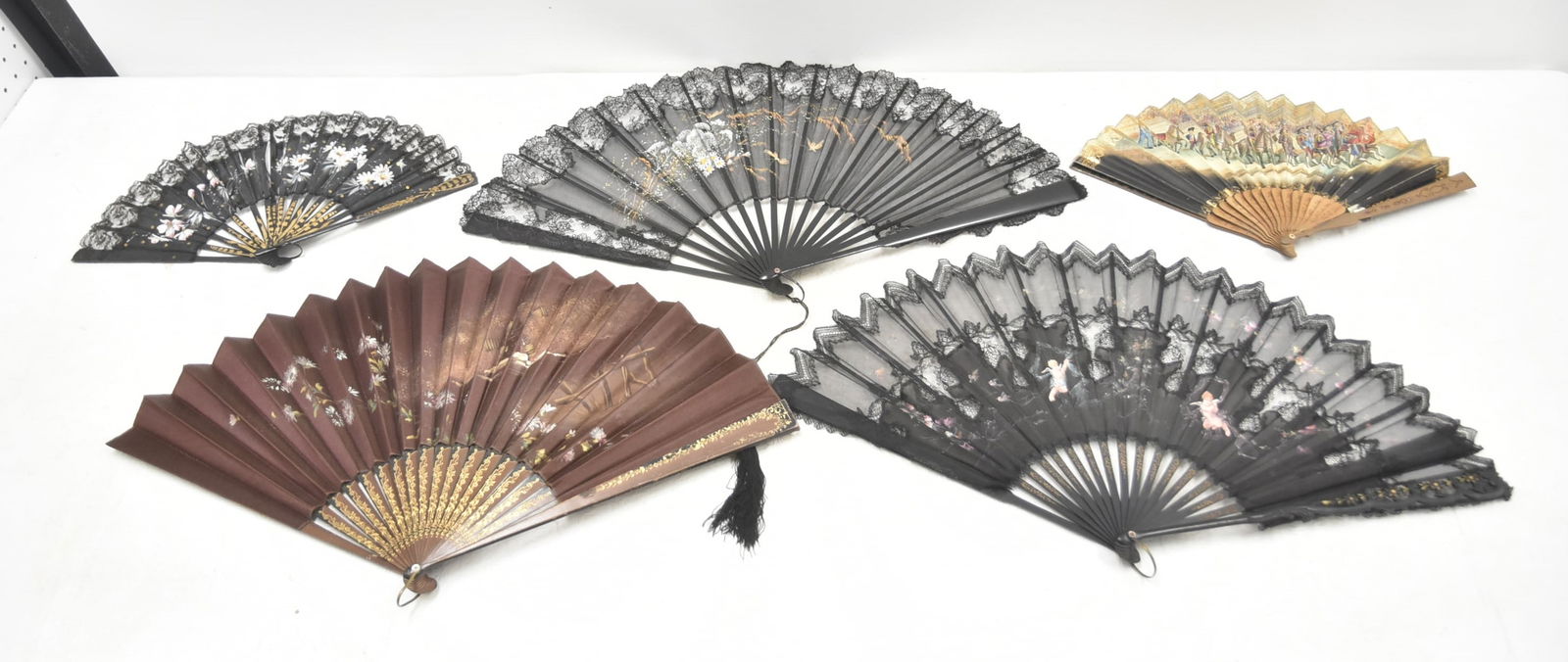 (5) ANTIQUE FANS INCLUDING LACE (1 of 15)