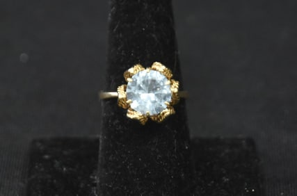 14kt GOLD & AQUAMARINE RING