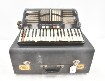 VINTAGE LYRIC ACCORDIAN IN CASE