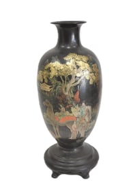 PALATIAL ASIAN LACQUER FLOOR VASE