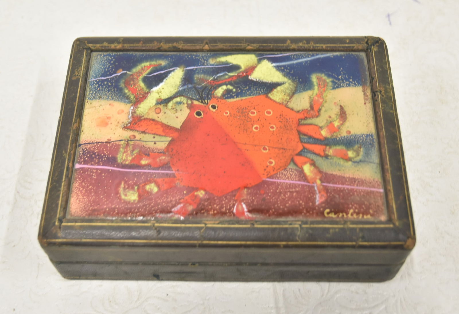 VIRGIL CANTINI ENAMEL BOX WITH CRAB: VIRGIL CANTINI (AMERICAN , 1919-2009) ENAMEL CRAB PLAQUE , ARTIST SIGNED CANTINI , SET IN WOODEN BOX - 6" x 4 1/2' x 1 3/4"