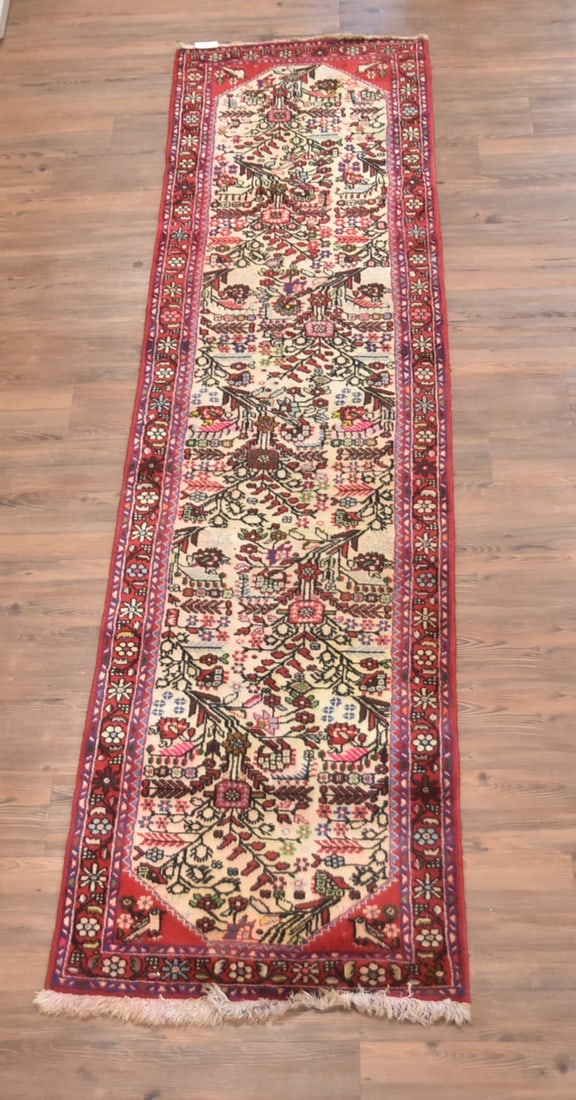 PERSIAN RUNNER CARPET WITH BIRDS & FLOWERS (1 of 10)
