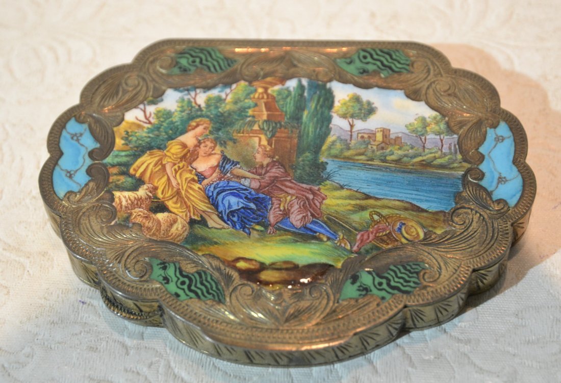 800 SILVER COMPACT WITH GROUPING IN LANDSCAPE: ENAMELED SCENE - 4" x 3"