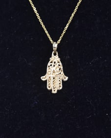 14kt GOLD JUDAICA HAMSA HAND PENDANT