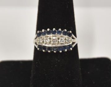 14kt WHITE GOLD DIAMOND & SAPPHIRE RING