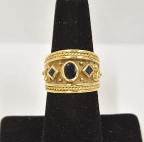 18kt GOLD ETRUSCAN STYLE RING