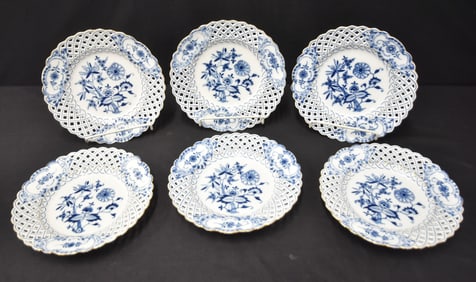 (6) MEISSEN BLUE ONION RETICULATED PLATES