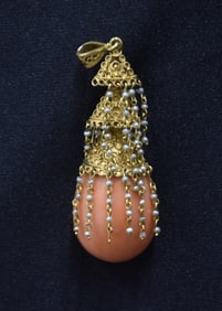 14kt GOLD & LARGE CORAL CHANDELIER PENDANT