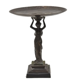 BRONZE FIGURAL TAZZA WITH MEDALLIONS