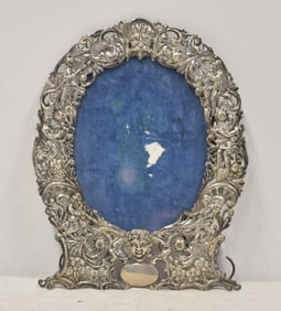 OVAL EMBOSSED 800 SILVER PICTURE FRAME
