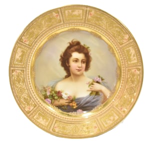 HAND PAINTED ROYAL VIENNA PORTRAIT PLATE