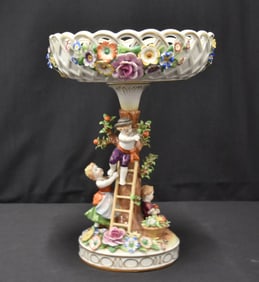 VON SCHIERHOLZ GERMAN PORCELAIN BASKET TAZZA